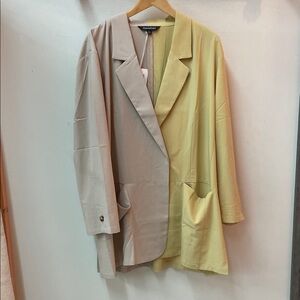 DAVI & DANI Two-Tone Beige and Yellow Blazer